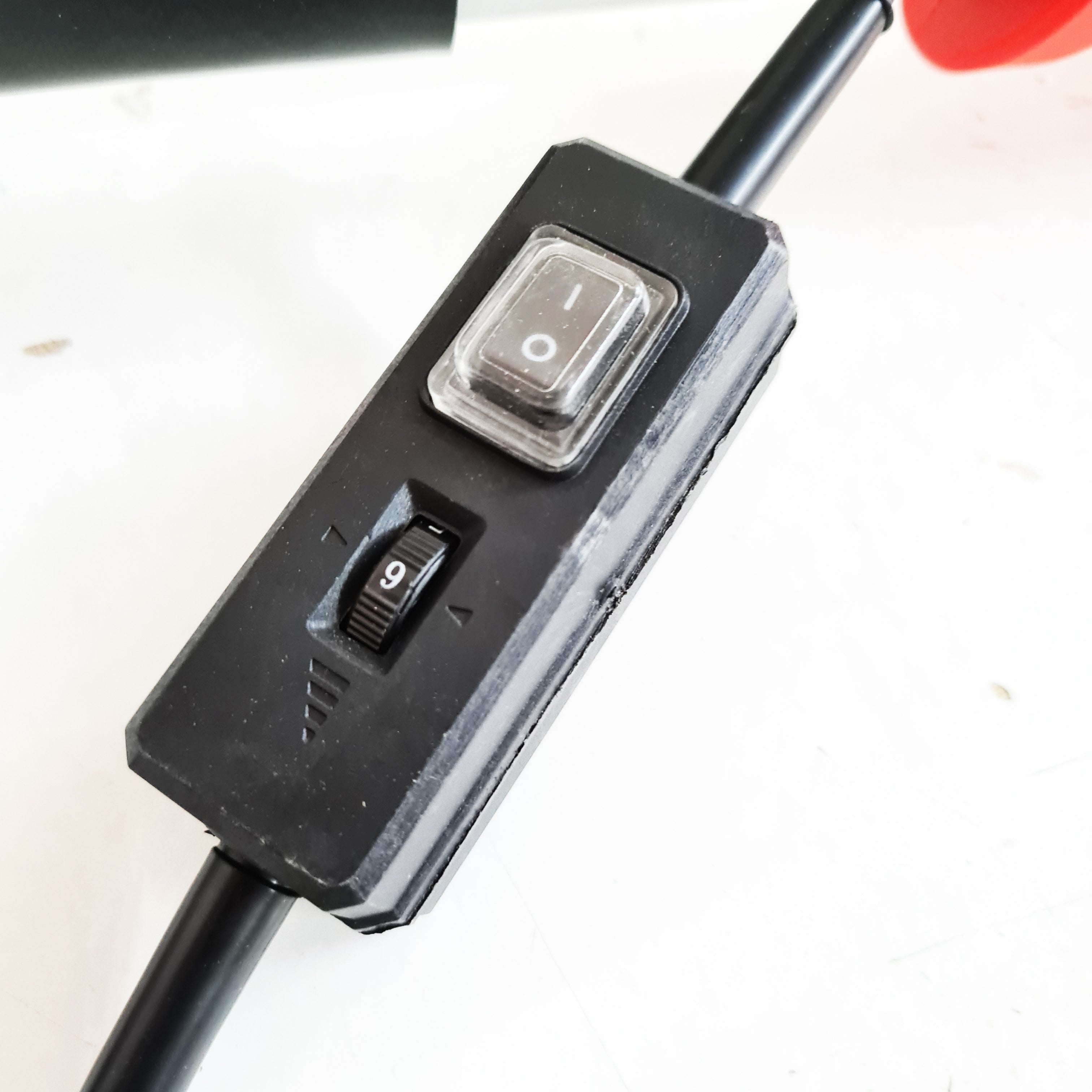 ŽIRAFA ZA STENE 2850 W