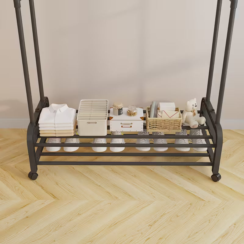 Kovinsko garderobno stojalo s polico – 105 cm