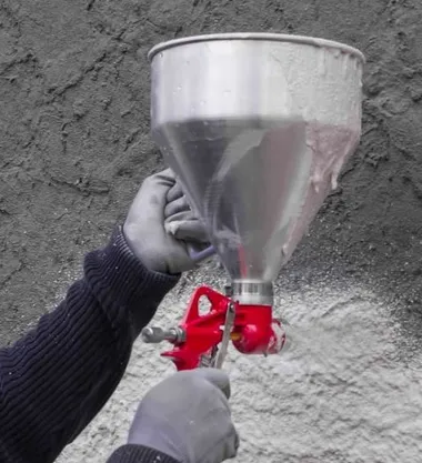 PIŠTOLA ZA BARVO S 3 ŠOBAMI IN 5L ALUMINIJASTO POSODO