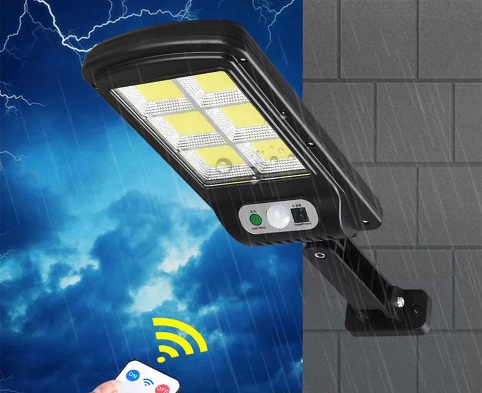 SONČNI REFLEKTOR S SENZORJEM S 120 LED LUČKAMI Z DRŽALOM IN DALJINSKIM UPRAVLJALNIKOM