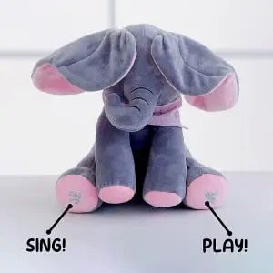 POJOČI IN PLEŠOČI SLON