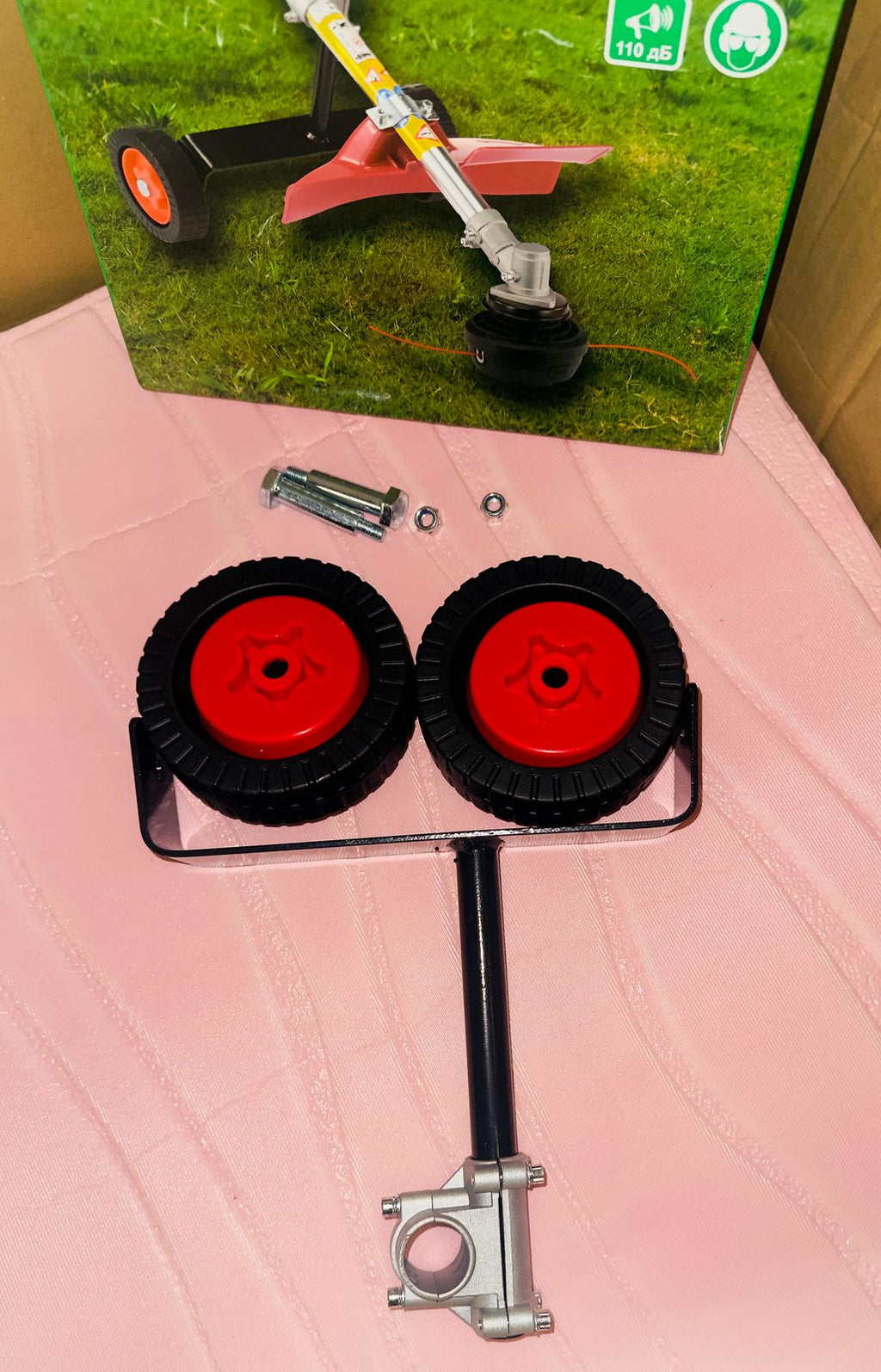 UNIVERZALNA PODPORNA KOLESA ZA KOSILNICE