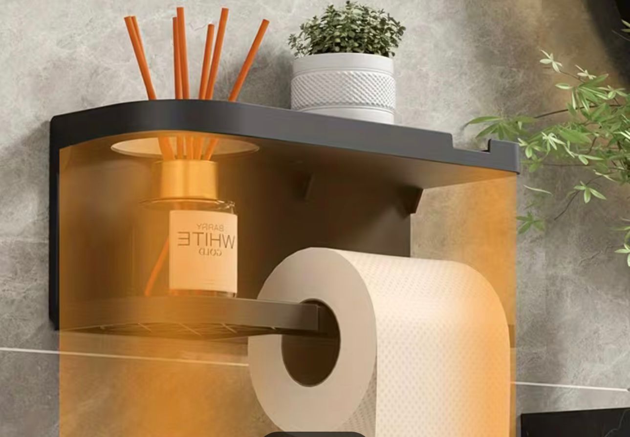 Elegantna stenska polica z držalom za toaletni papir
