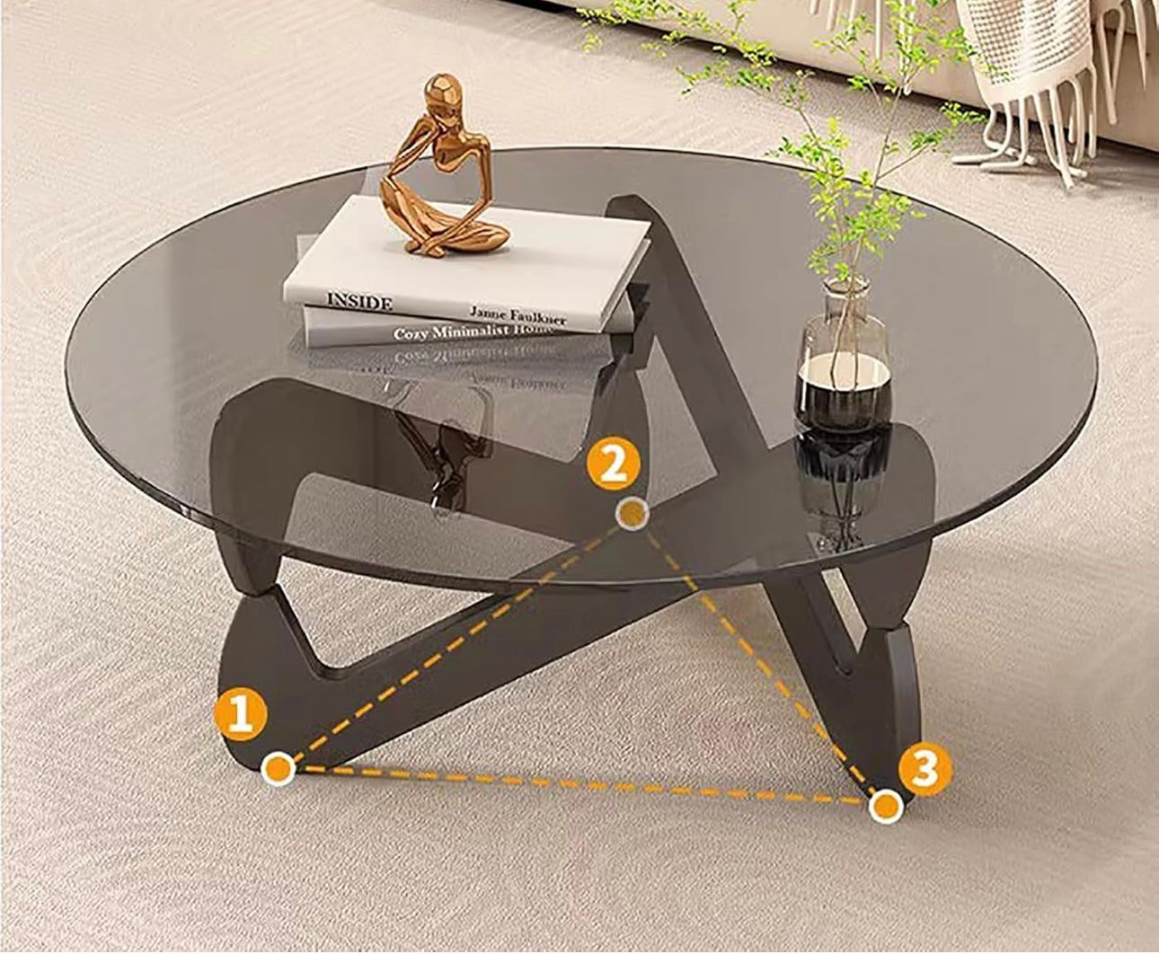 Asimetrična klubska mizica