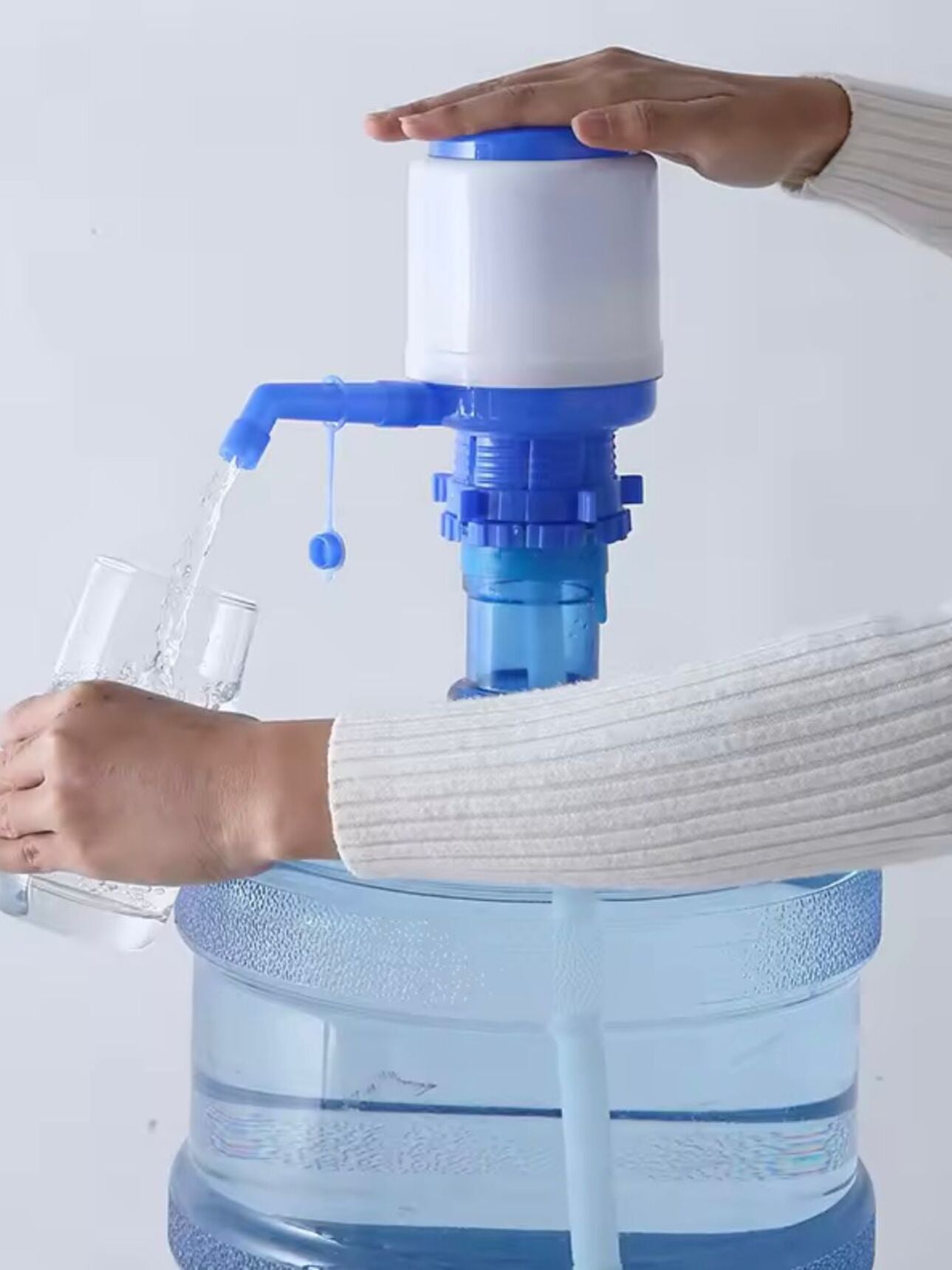 Ročna črpalka za galone vode