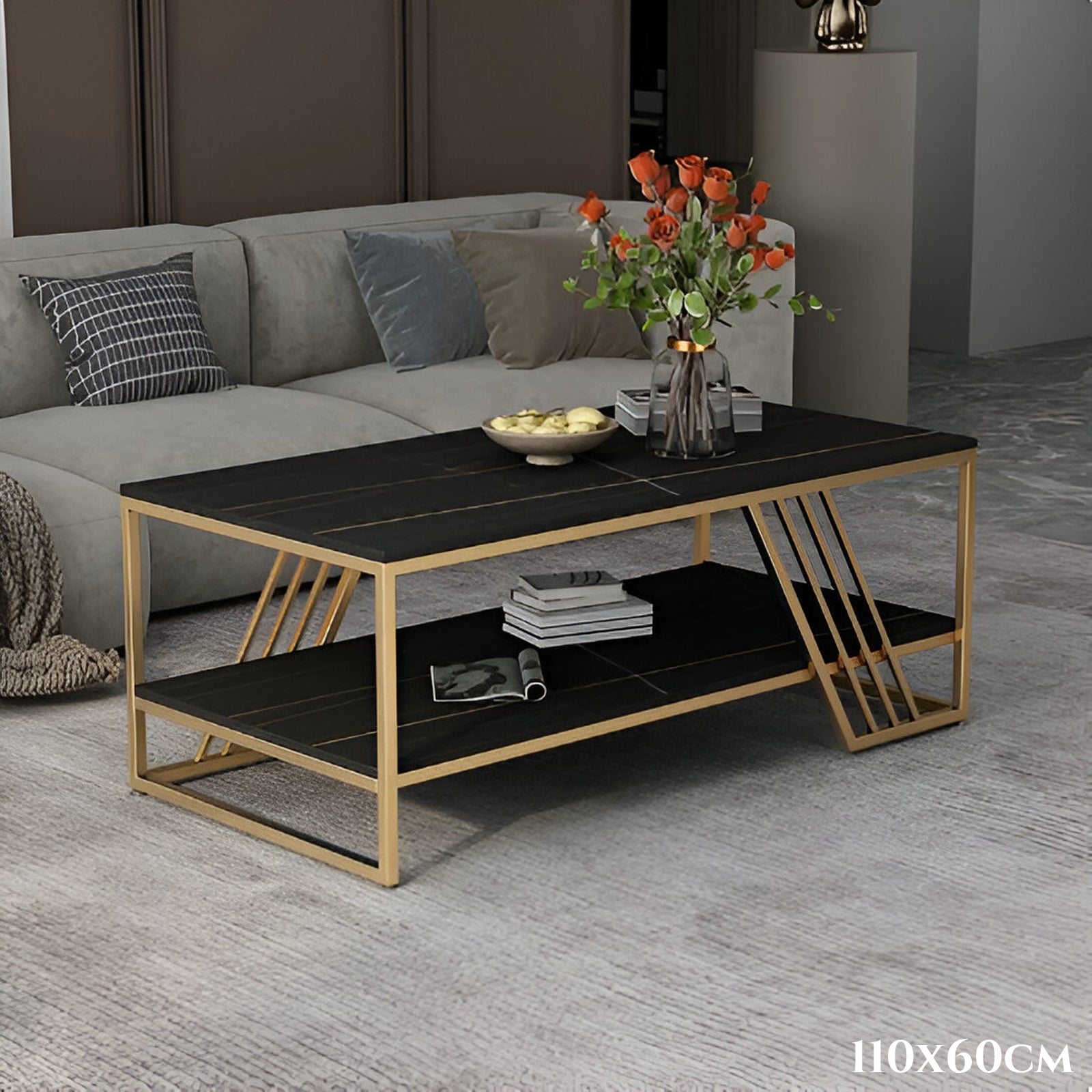 Črno-zlata klubska mizica