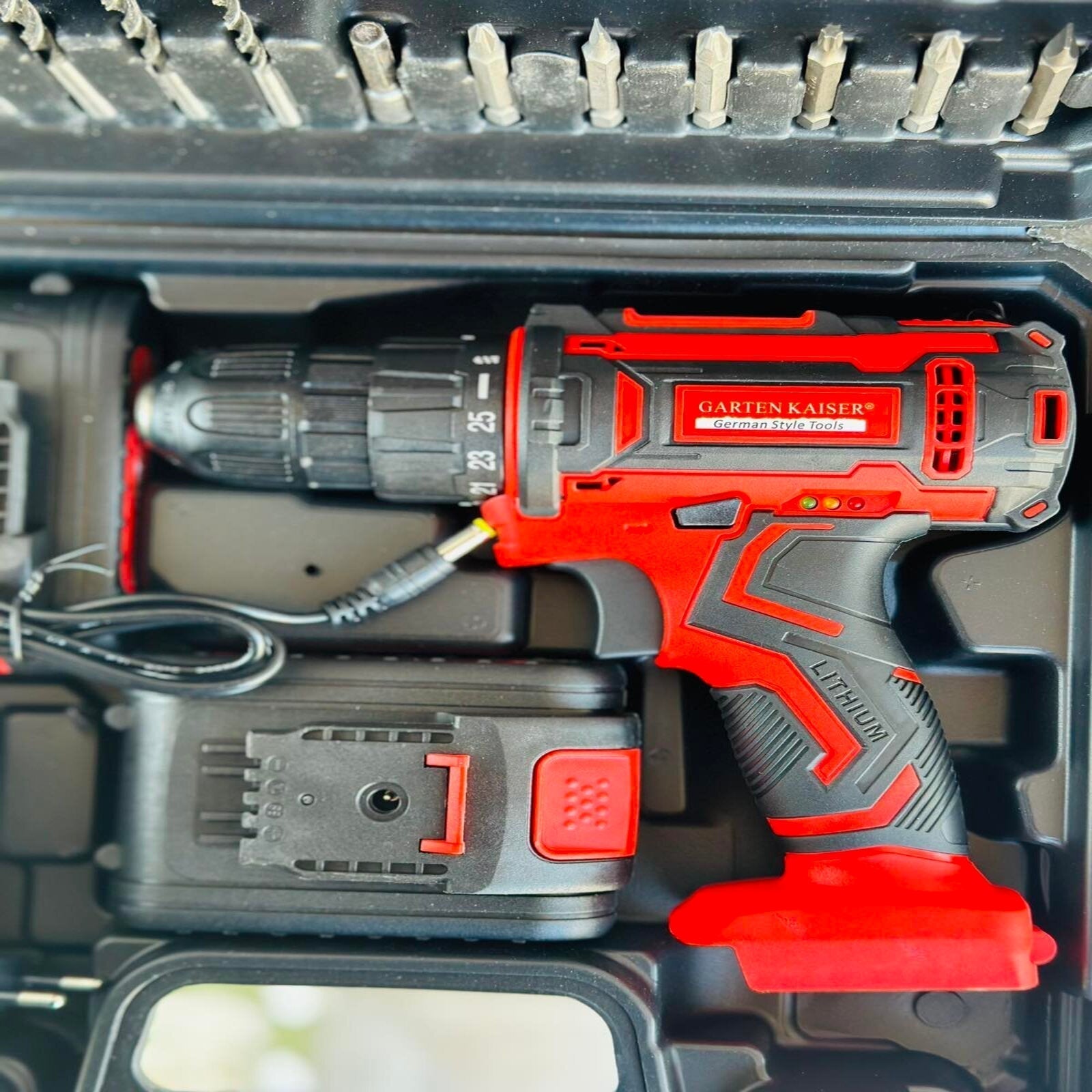 Akumulatorski vrtalnik 18V (KOMPLET 28 kosov) X2 BATERIJE