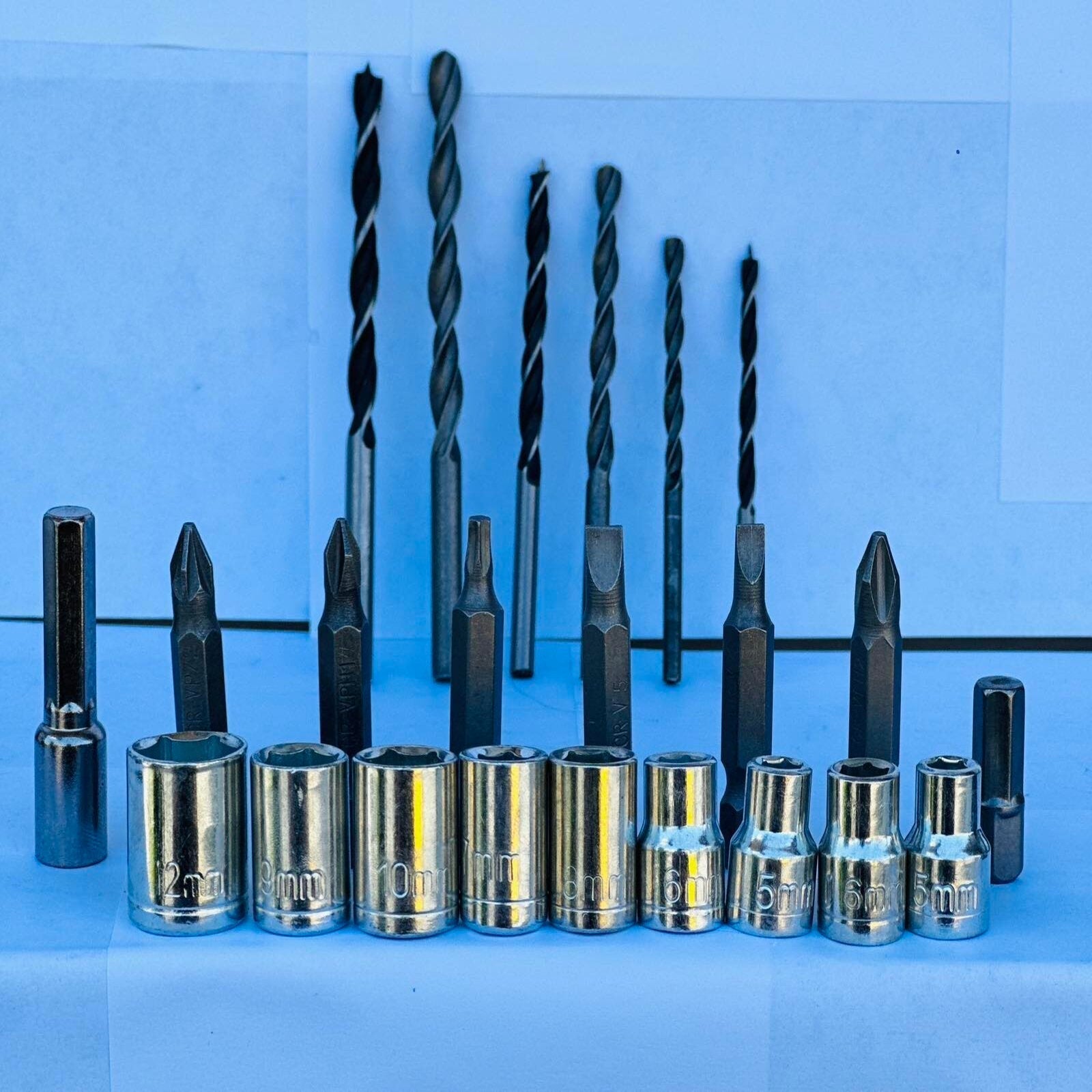 AKUMULATORSKI VRTALNIK GK 18V Z 2 BATERIJAMA