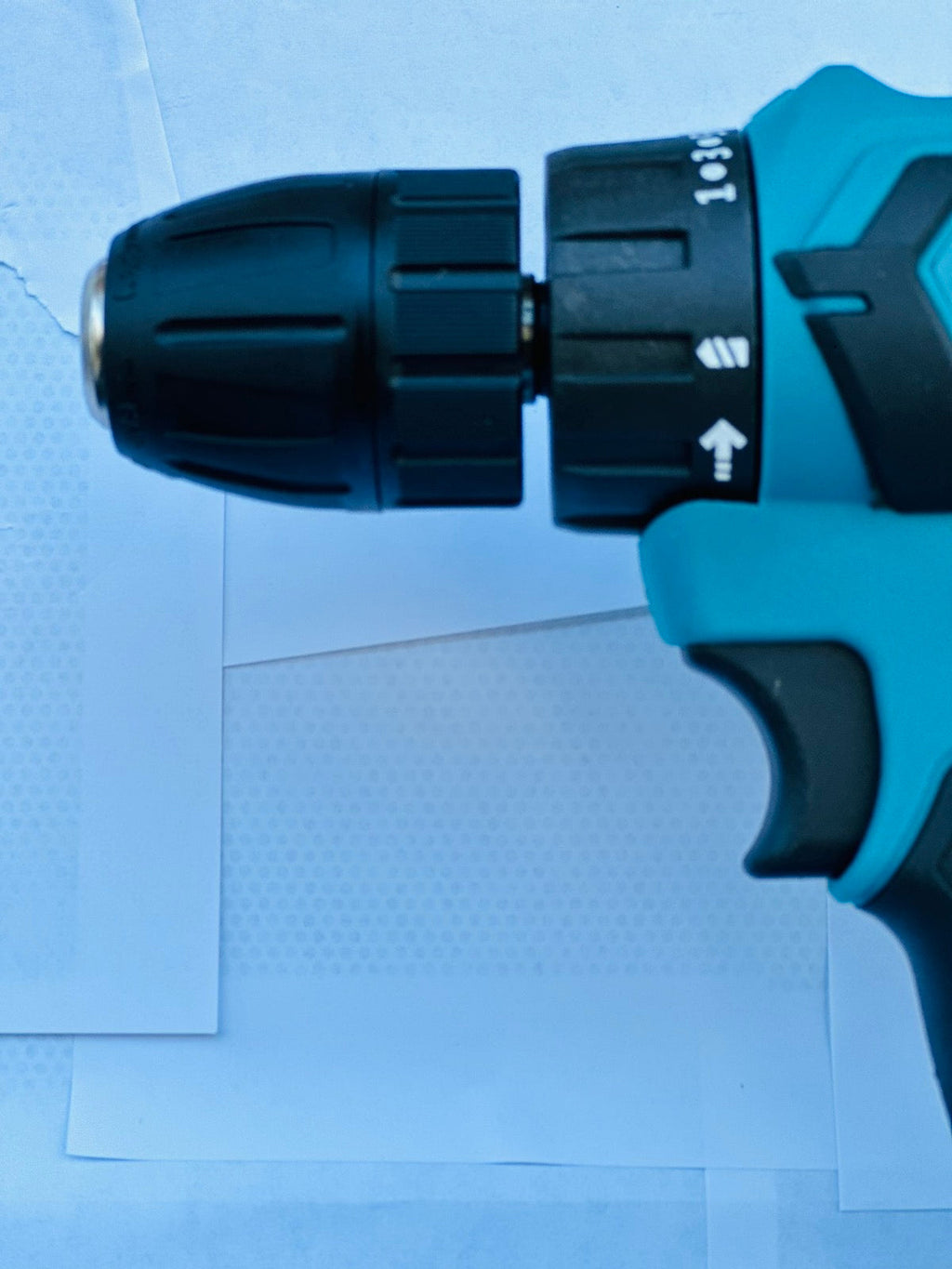 18V AKUMULATORSKI VRTALNIK Z 2 BATERIJICAMA