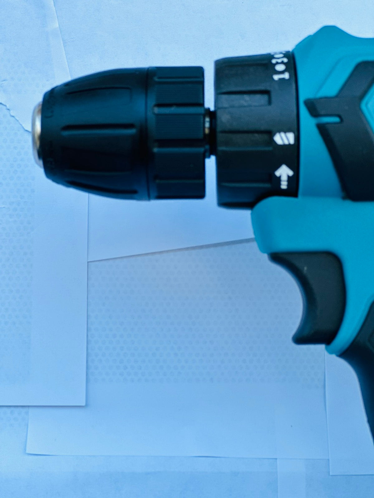 18V AKUMULATORSKI VRTALNIK Z 2 BATERIJICAMA