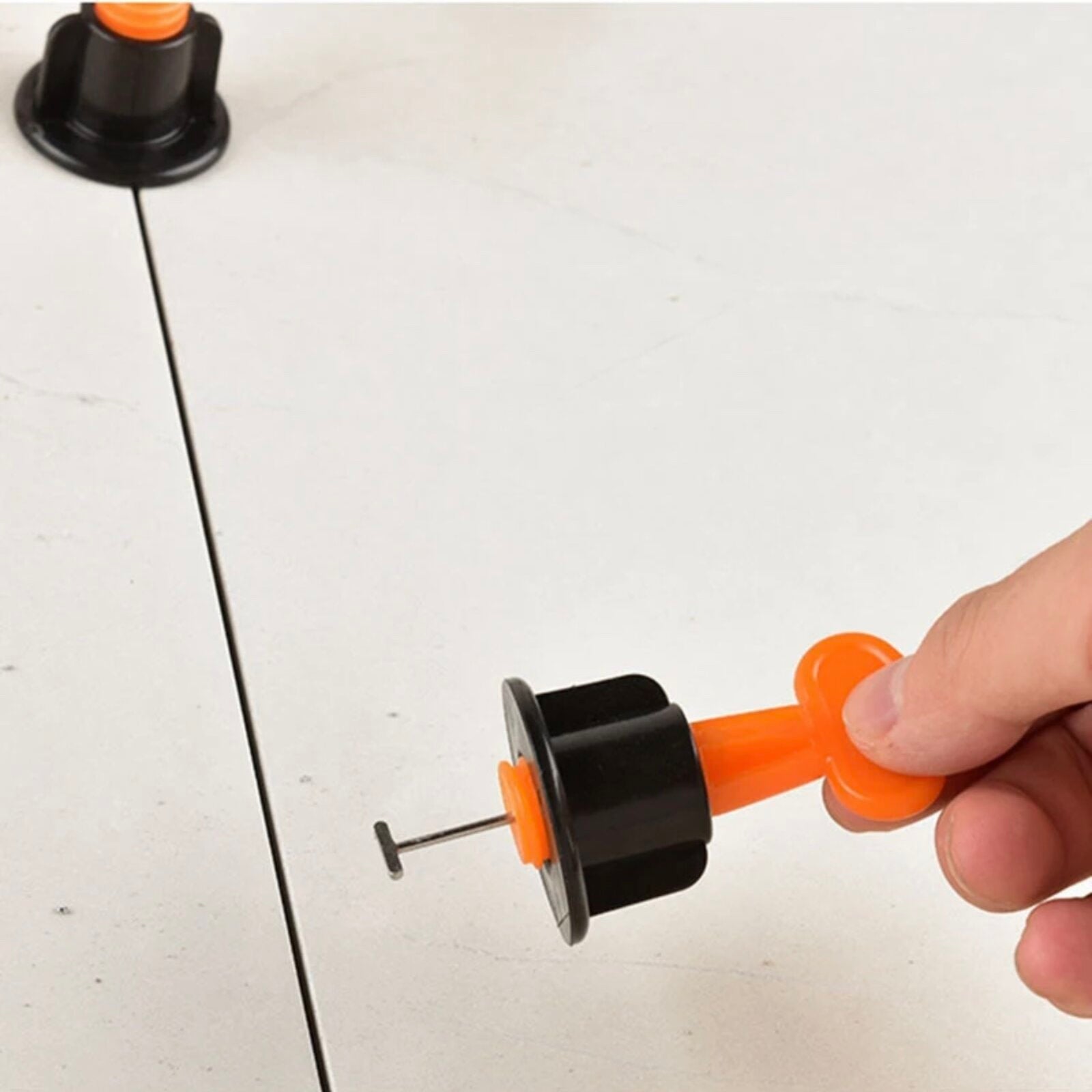 KOMPLET ORODJA ZA POLAGANJE PLOŠČIC 50 DELNI